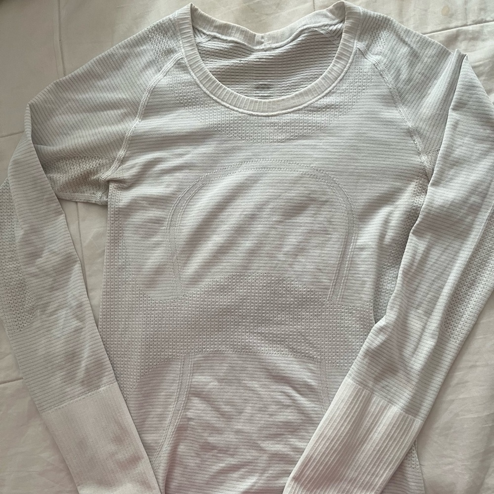 Lululemon White Swiftly